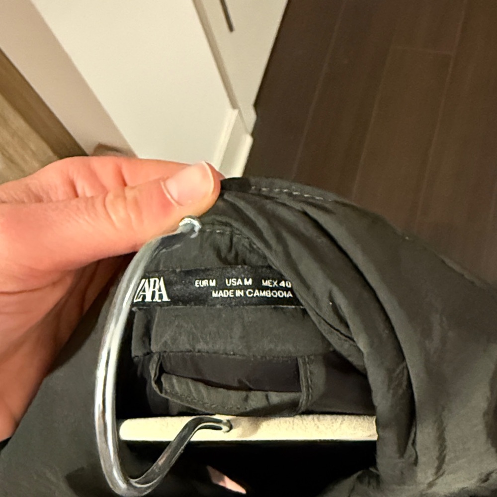 Zara men’s Olive Green Zip-Up Jacket, Medium - Picture 3 of 3